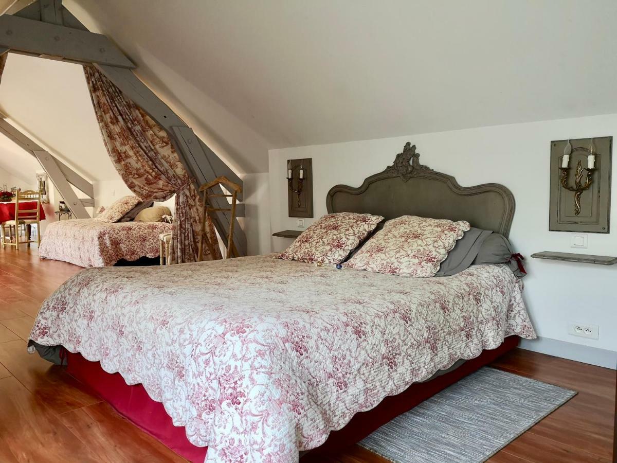 Le Domaine Des Pres Du Hom Bed & Breakfast Bézu-Saint-Éloi Dış mekan fotoğraf