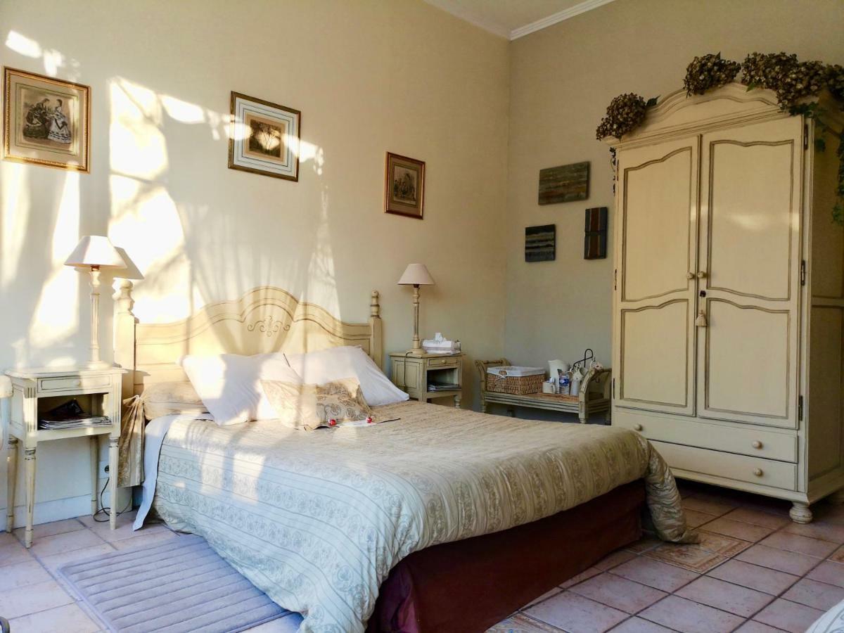 Le Domaine Des Pres Du Hom Bed & Breakfast Bézu-Saint-Éloi Dış mekan fotoğraf
