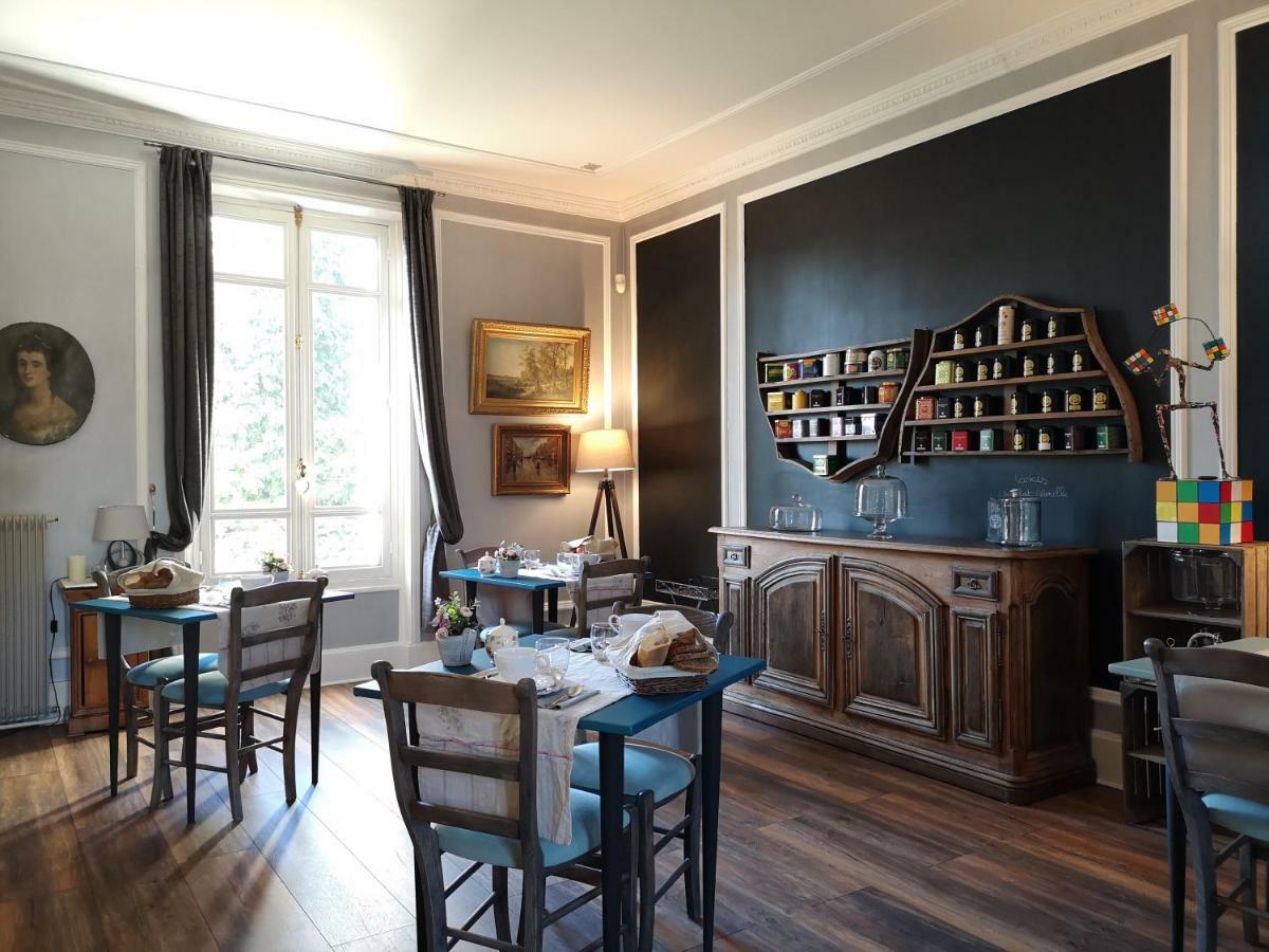 Le Domaine Des Pres Du Hom Bed & Breakfast Bézu-Saint-Éloi Dış mekan fotoğraf